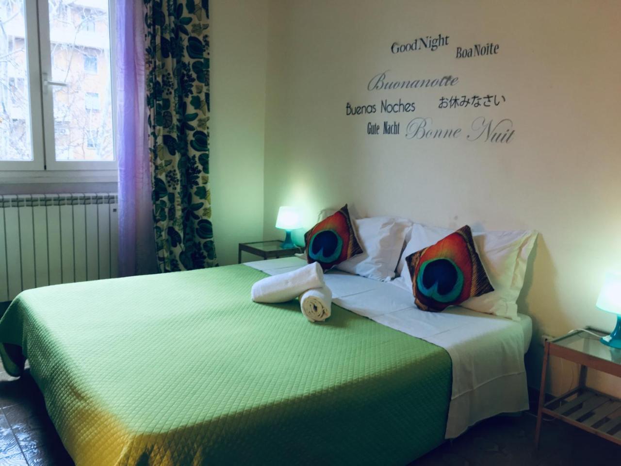 Giuly Guesthouse Roma Esterno foto