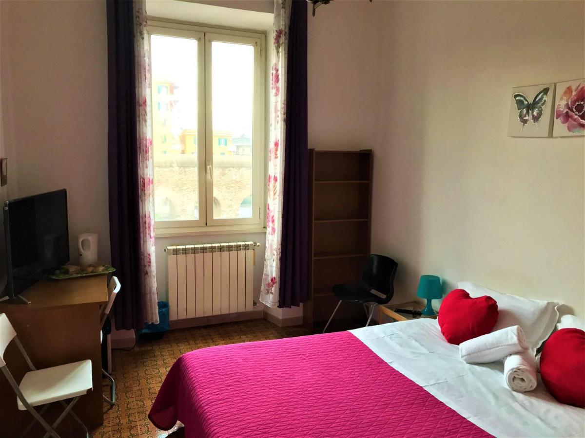 Giuly Guesthouse Roma Esterno foto